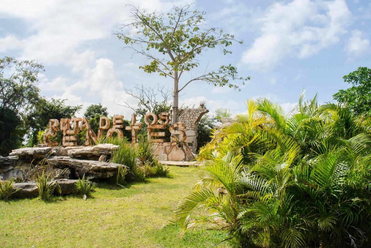Rotamundos Mama Loomm Hotell Playa del Carmen Exteriör bild