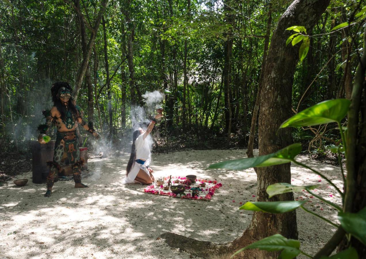 Rotamundos Mama Loomm Hotell Playa del Carmen Exteriör bild